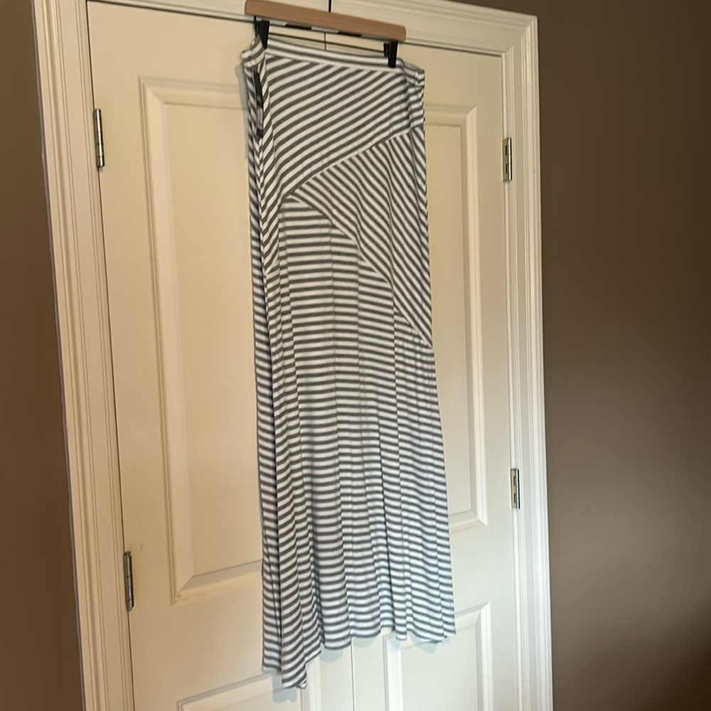 Mossimo skirt XXL